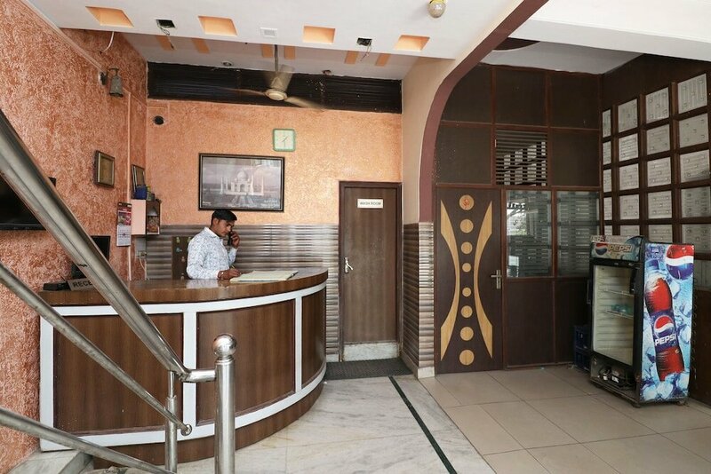 Гостиница Oyo 29742 Hotel Seva & Restaurant в Агре