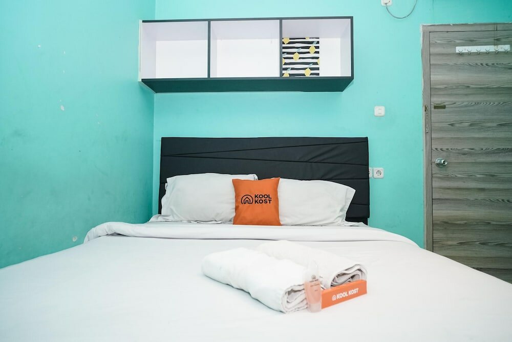 Фото KoolKost near Universitas Binus