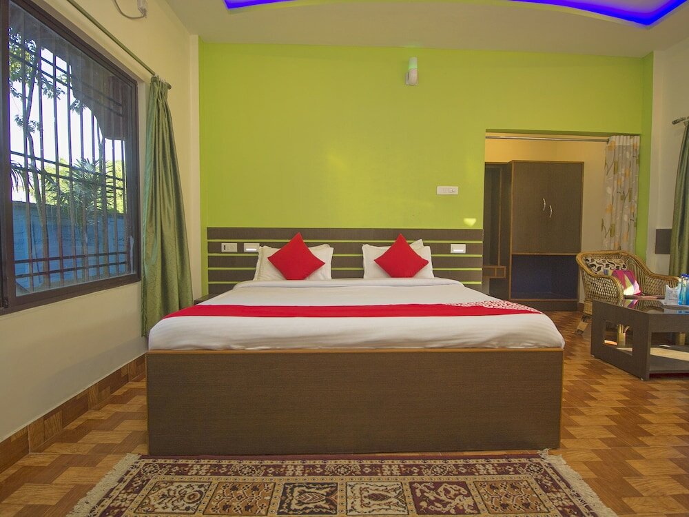 Фото Oyo 23390 Ruposhi Bangla Eco Resort