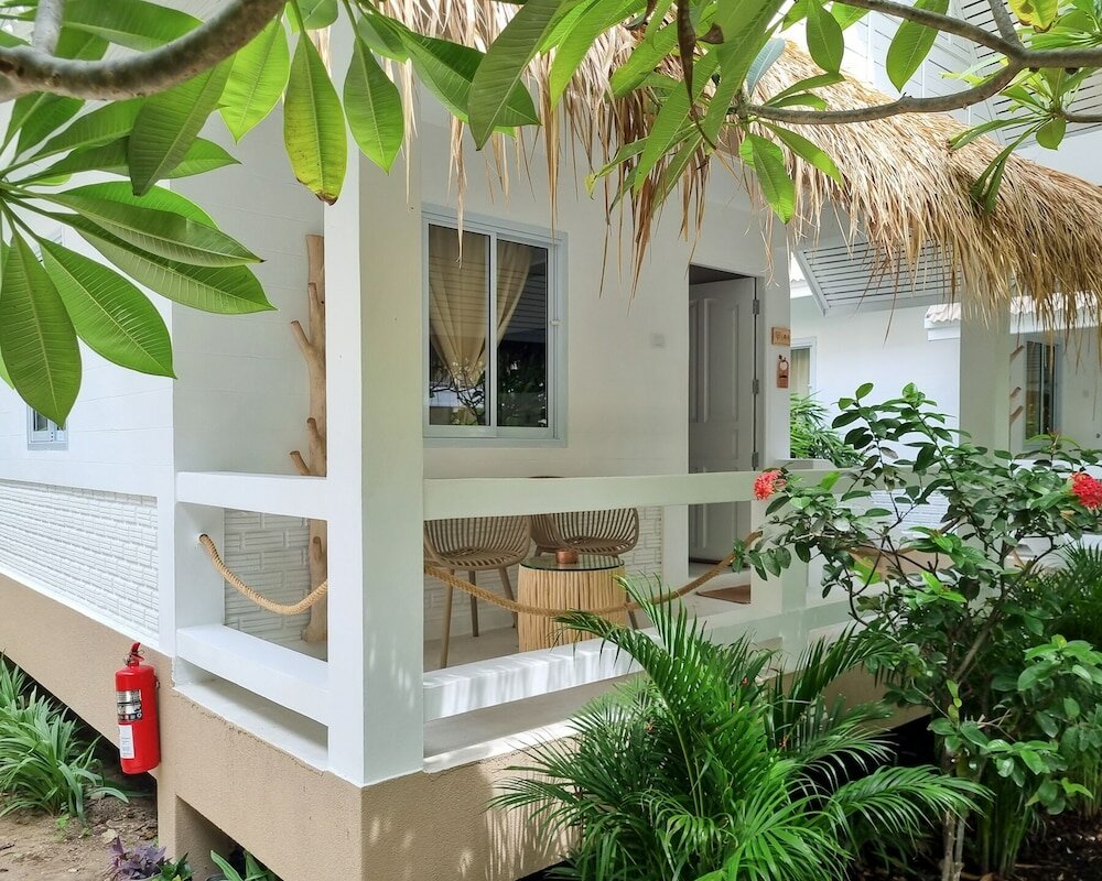 Фото Elephant Beach Club & Resort