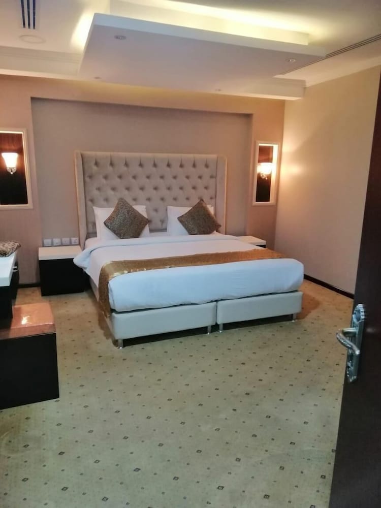 Фото Asalah Hotel Suites