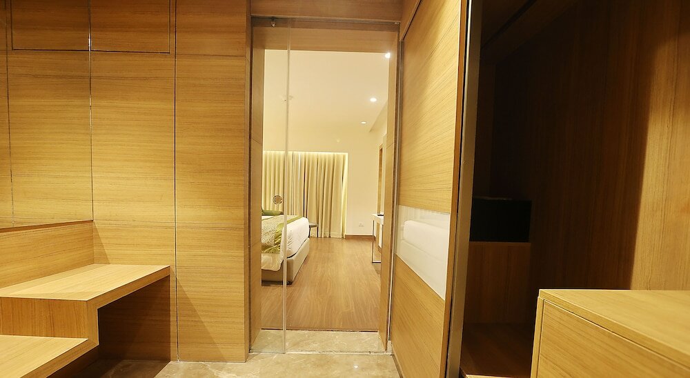 Фото Pharos Hotels