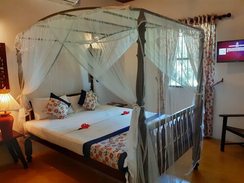 Внешний вид отеля Nooit Gedacht Heritage Hotel-Original Dutch Governor's House в Талпе, фото 4