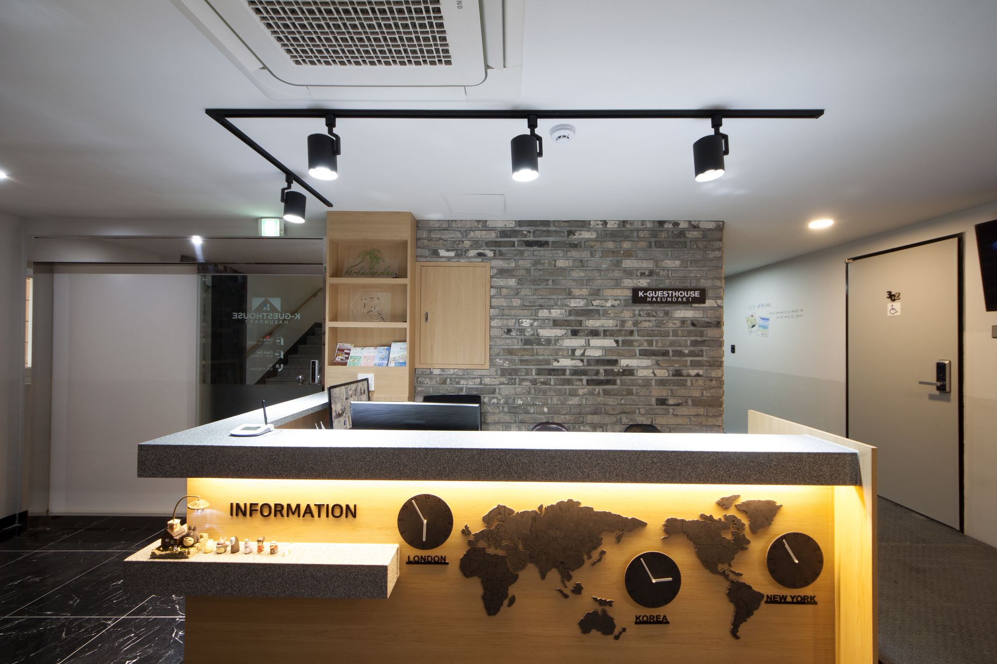 Фото K-Guesthouse Haeundae 1