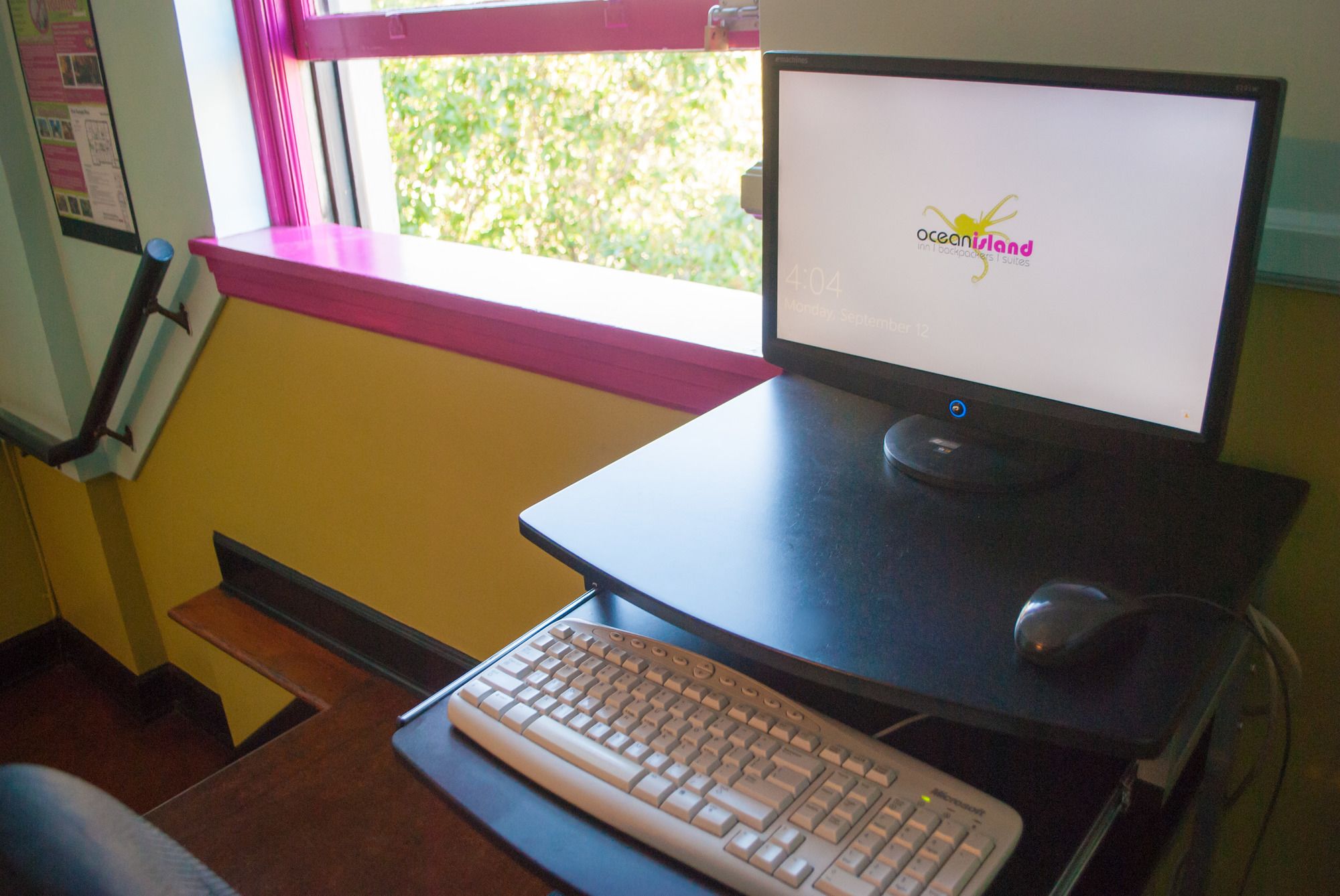 Фото Ocean Island Backpackers Inn