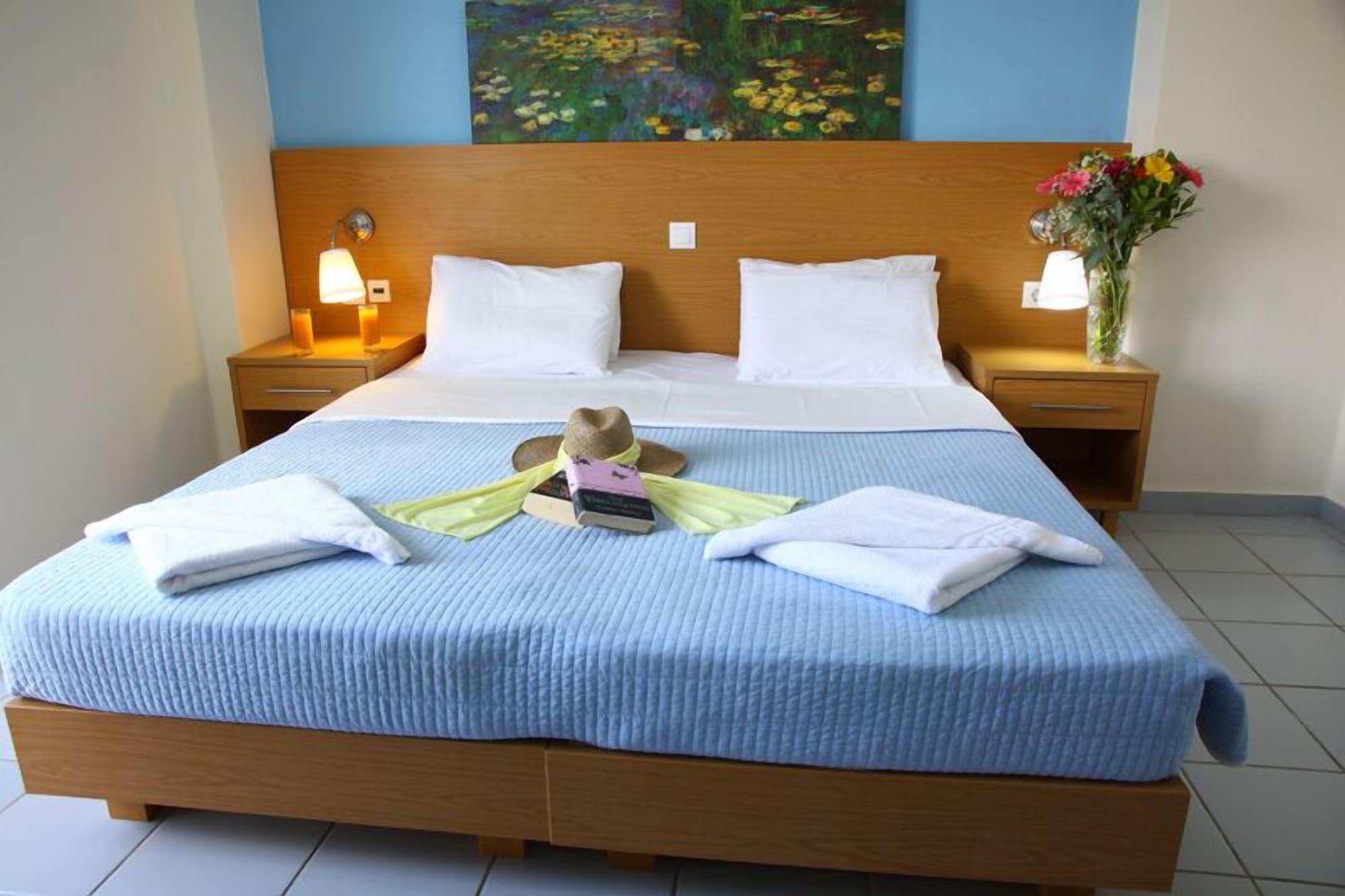 Фото Acropolis Apartments