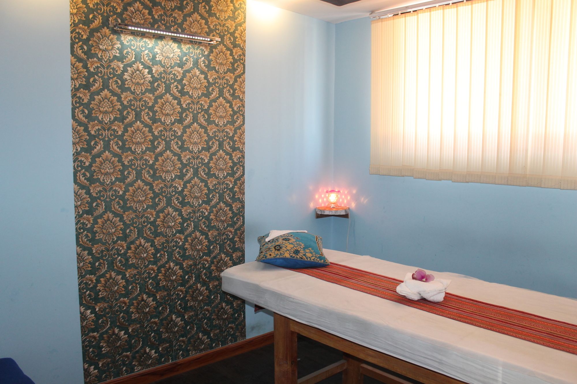 Фото Vannasut Hotel and SPA