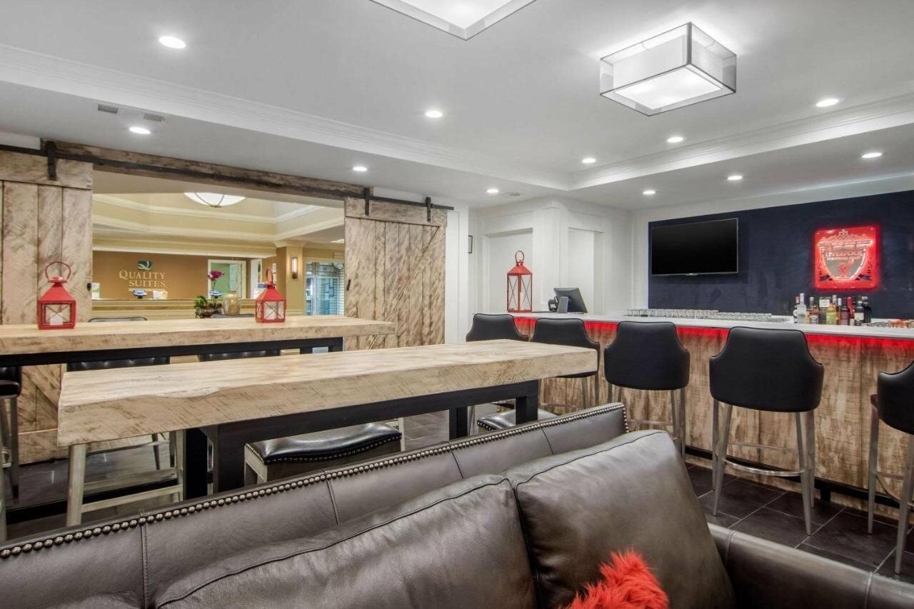 Фото Quality Suites Atlanta Buckhead Village North