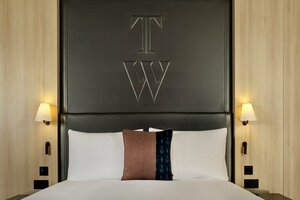 Гостиница The Westminster London, Curio Collection by Hilton