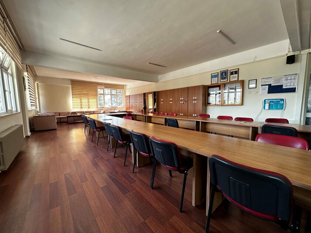 School Kadir Has Anatolian High School, Mihalgazi, photo