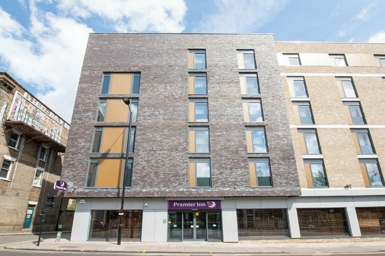 Фото Premier Inn London Hackney