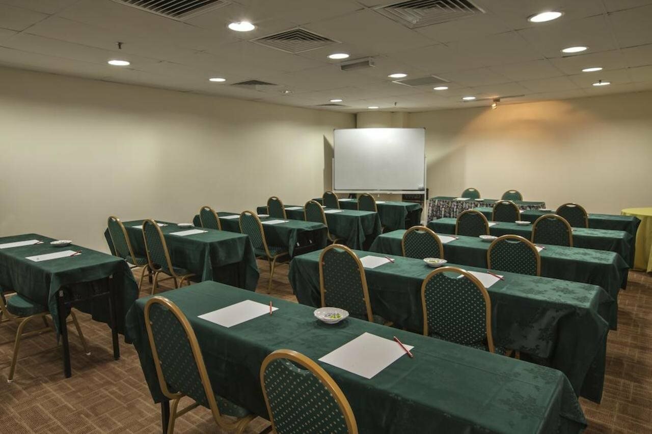 Фото Hotel Zambuger Wira Kuala Lumpur