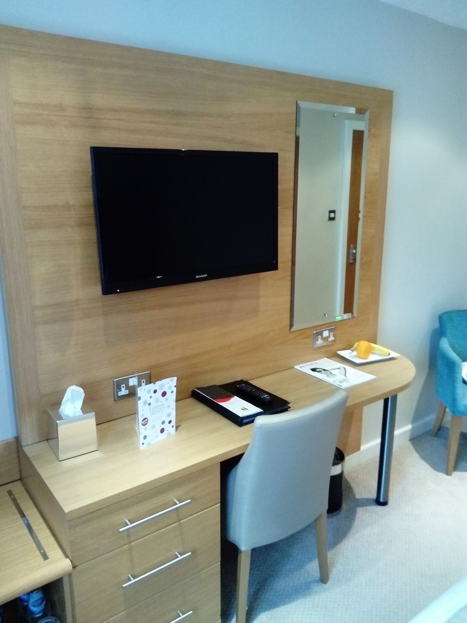 Фото Briar Court Hotel