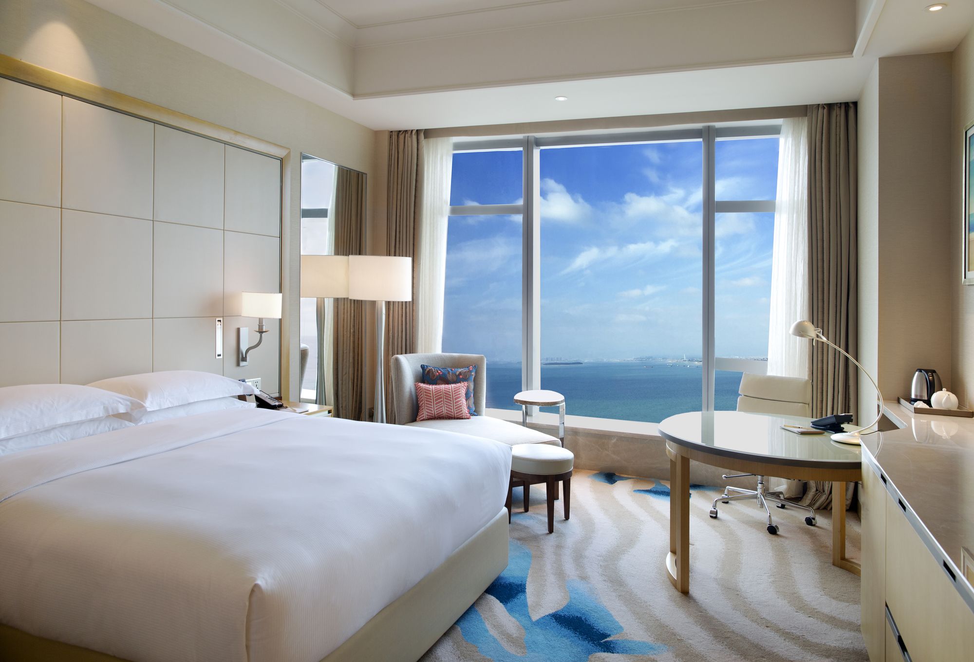 Фото DoubleTree by Hilton Hotel Xiamen Wuyuan Bay