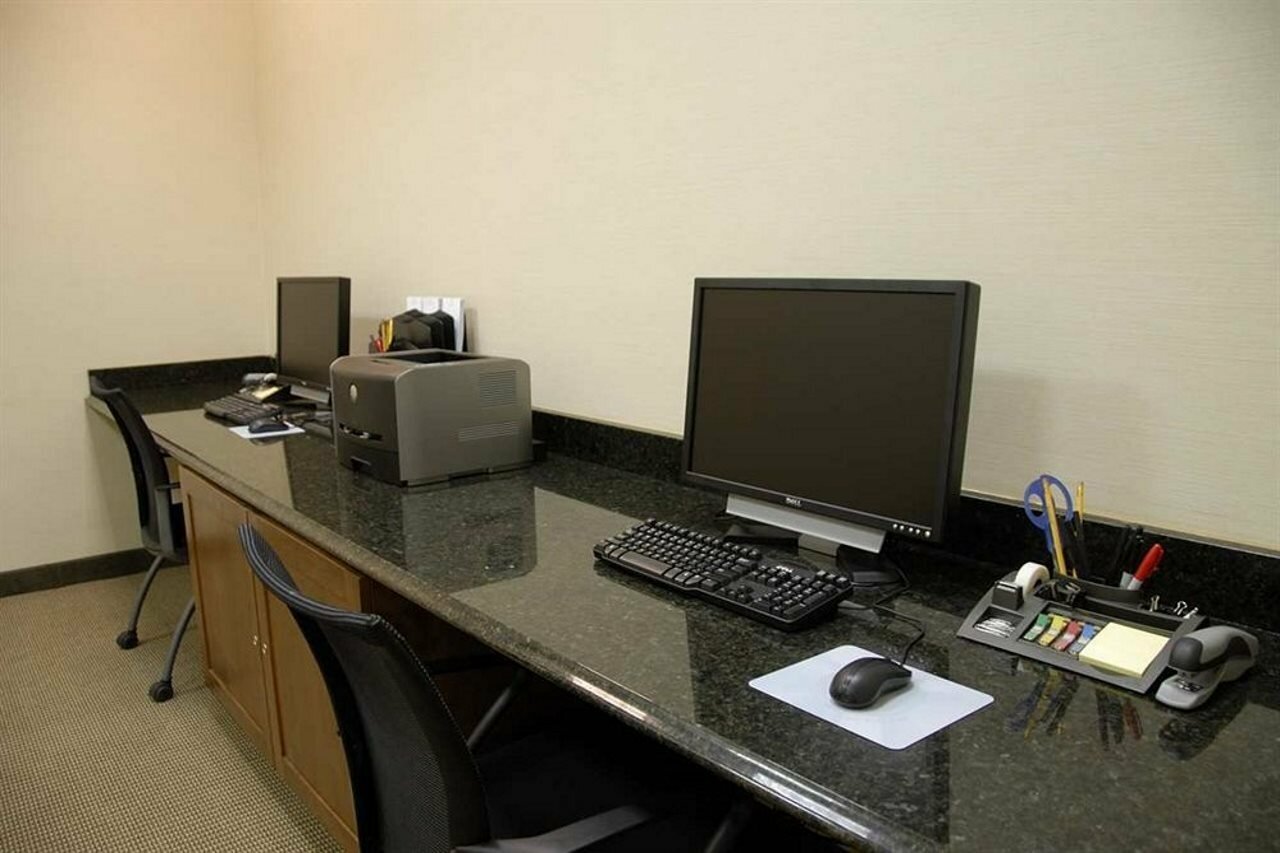 Фото Inn at the Colonnade Baltimore - a DoubleTree by Hilton