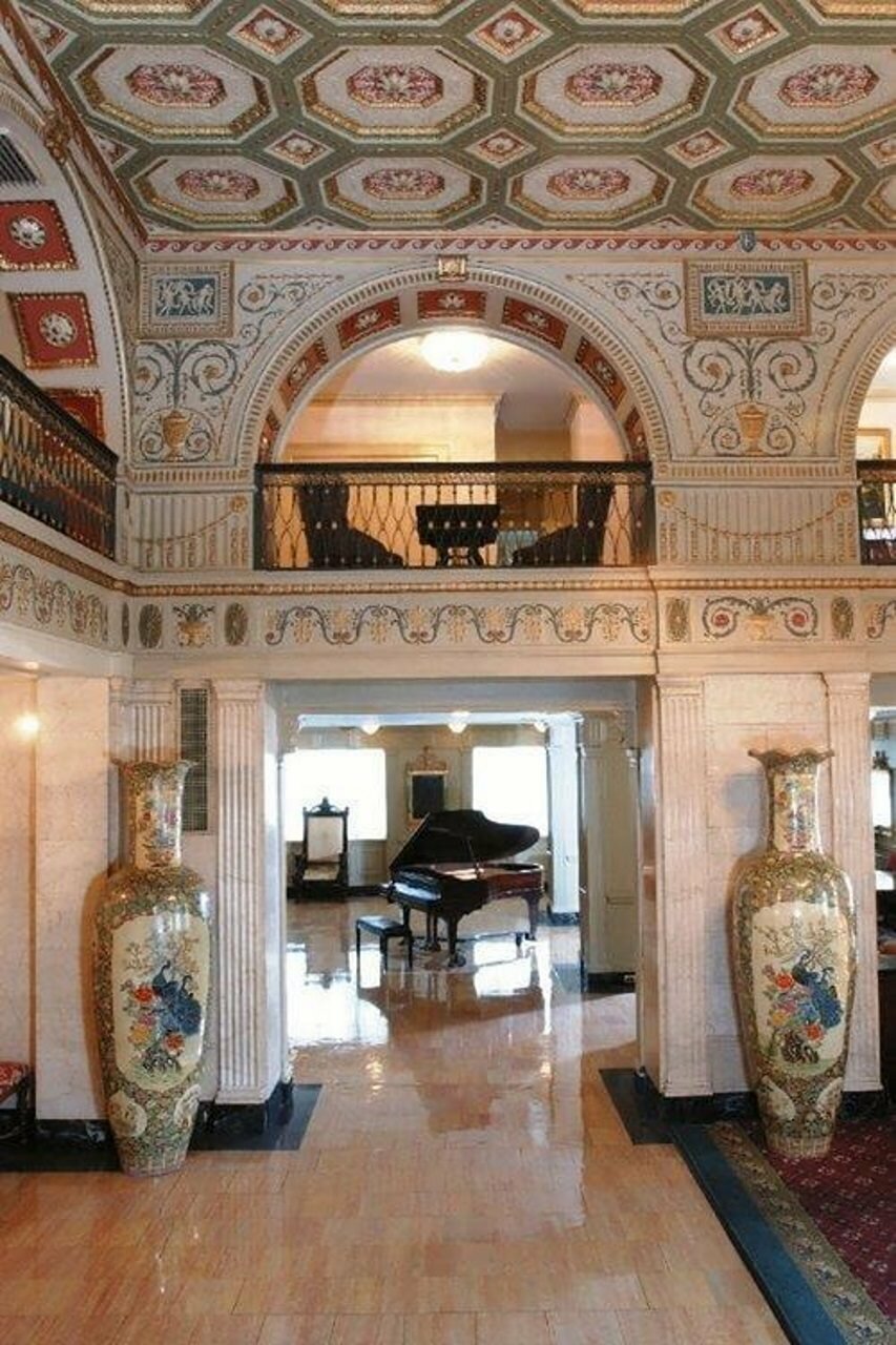 Фото The Brown Hotel