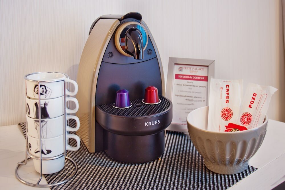 Фото Petit Palace Sevilla Canalejas