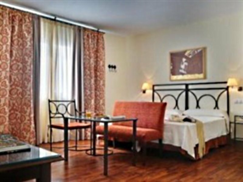 Фото Hotel Murillo 