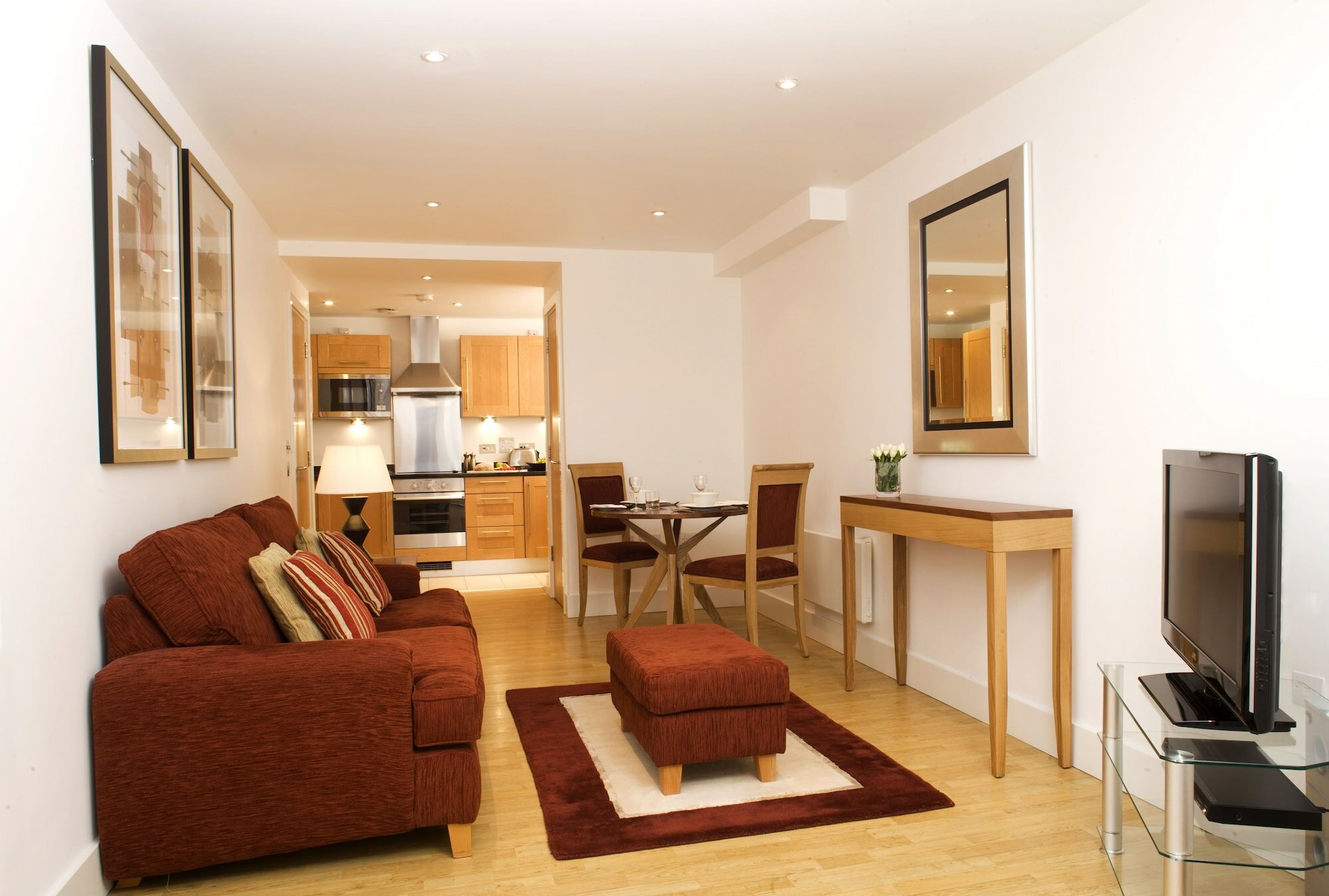 Фото Marlin Apartments Stratford