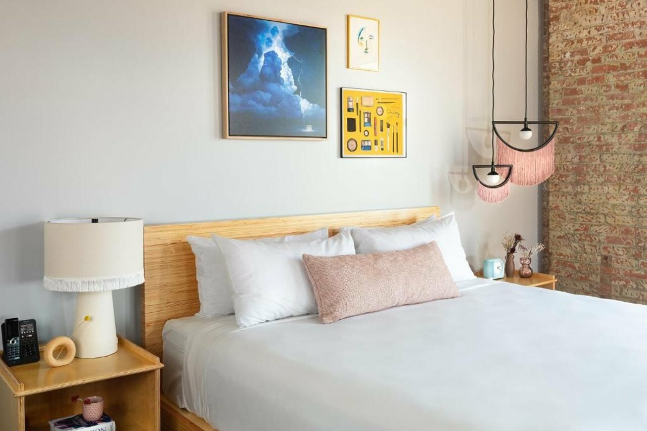 Фото Canvas Hotel Dallas