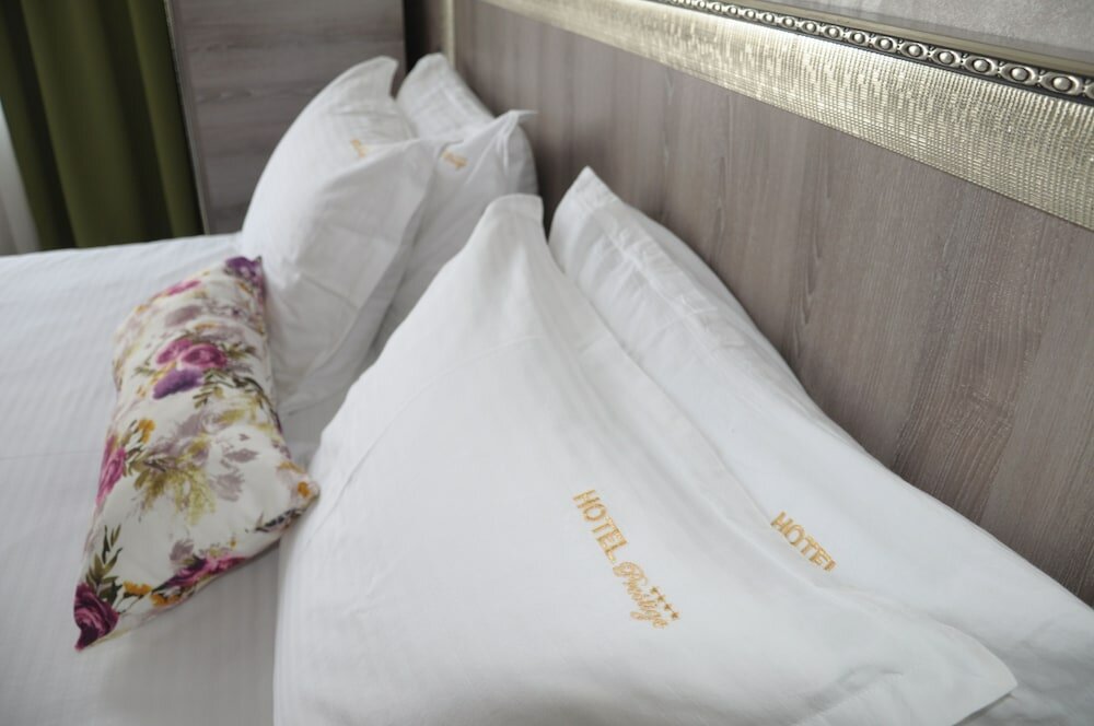 Фото Prestige Boutique Hotel Craiova