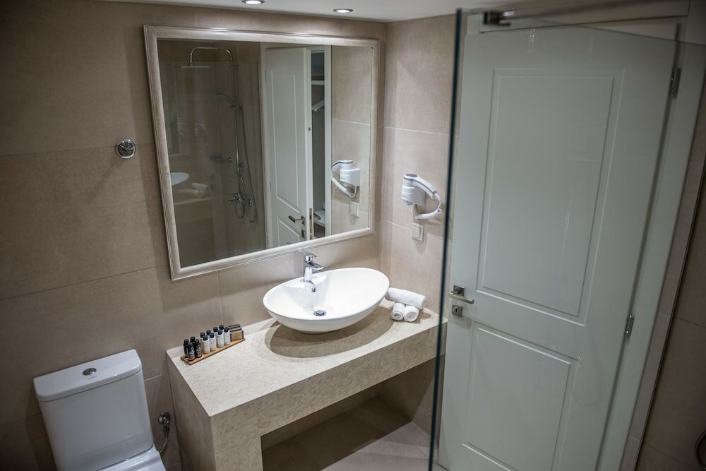 Фото Lefkadio Suites