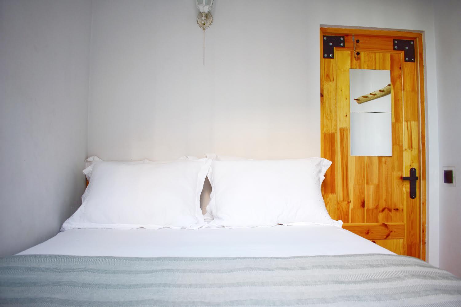 Фото BookCase Hotel&Hostel