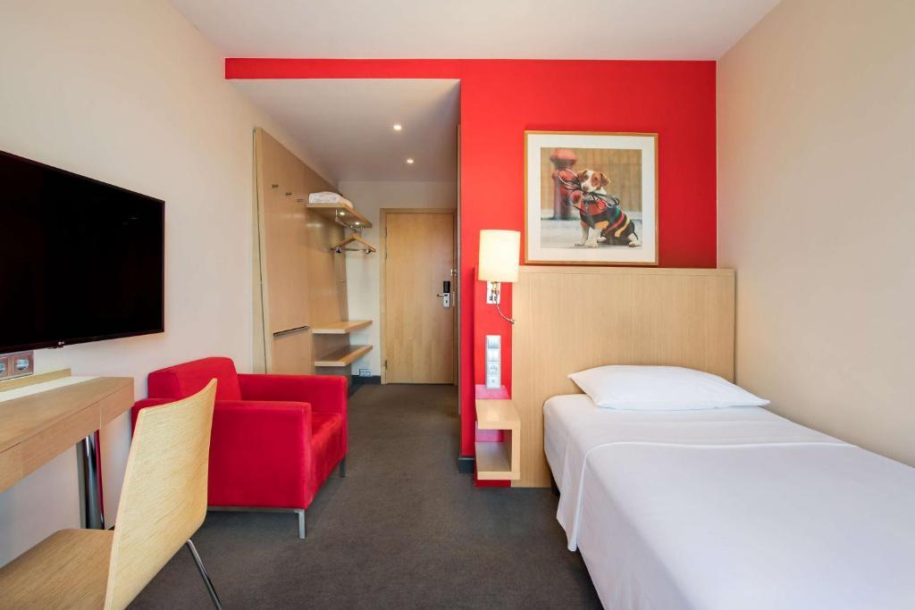 Фото Cosmos Murmansk Hotel