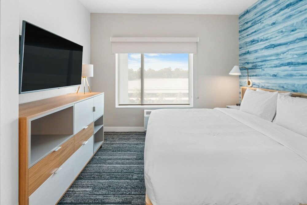 Фото TownePlace Suites Jacksonville Airport