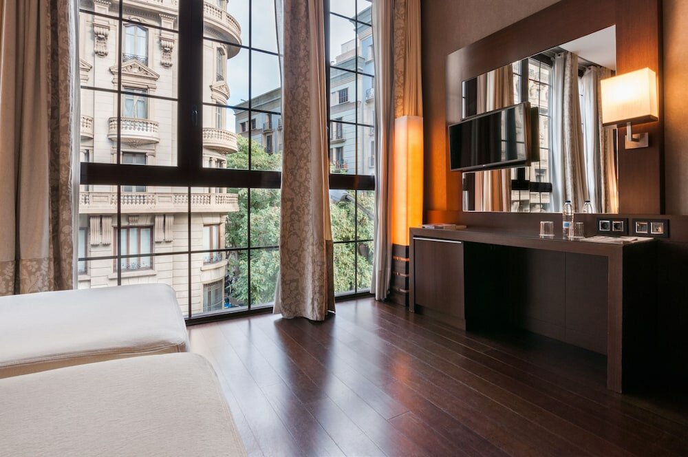 Фото Hotel Colonial Barcelona