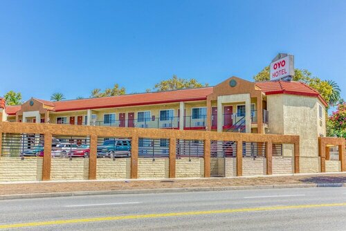 Гостиница Passport Inn Whittier в Уитьере