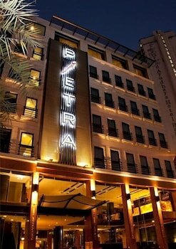 Фото Sukhothai Hotel and Residence