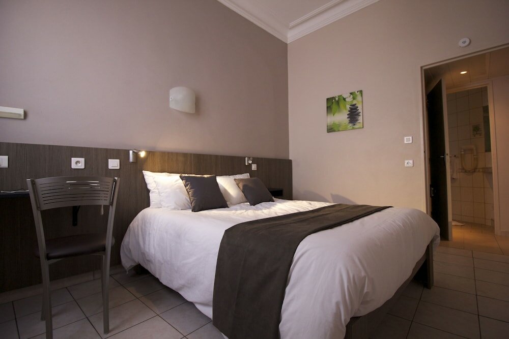 Фото Le Strasbourg Hotel