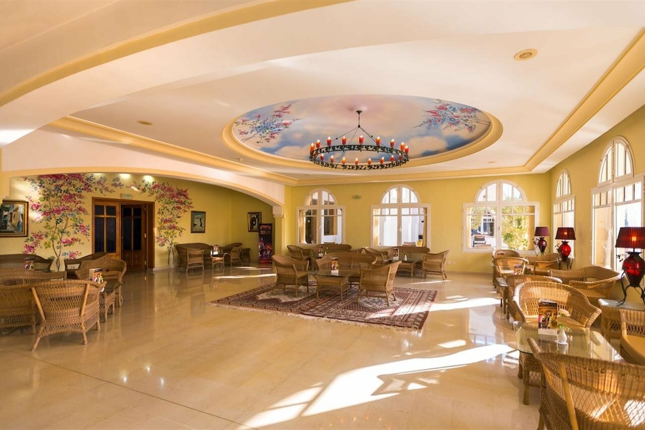 Фото Medina Belisaire & Thalasso Hotel