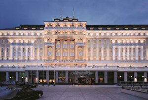 Гостиница Radisson Blu Carlton Hotel, Bratislava