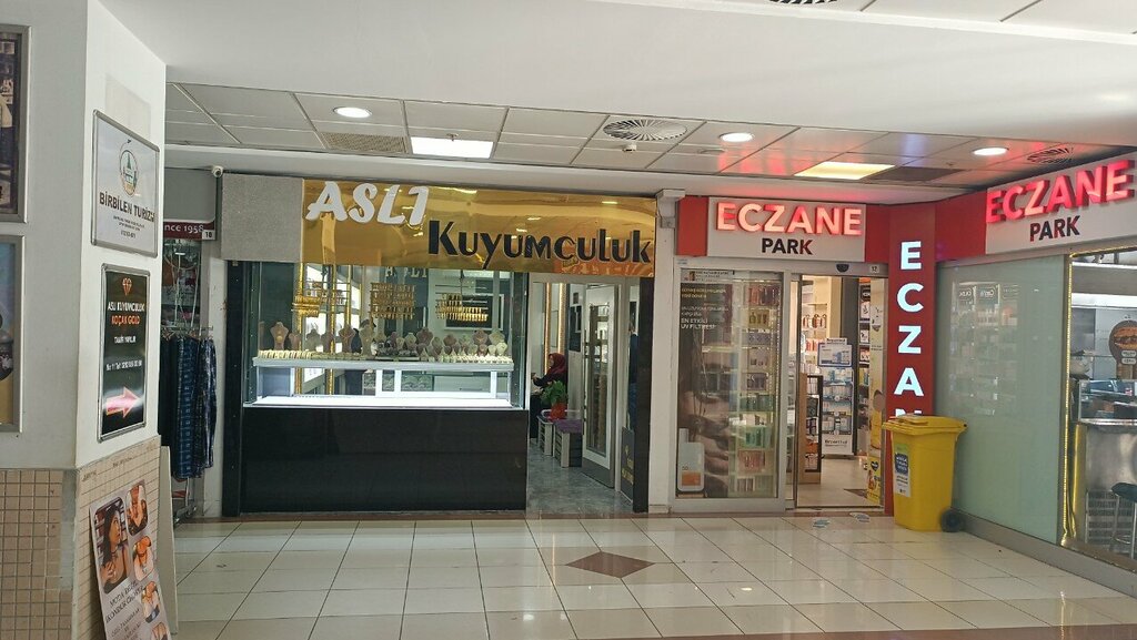 Jewelry store Asli Kuyumculuk, Istanbul, photo