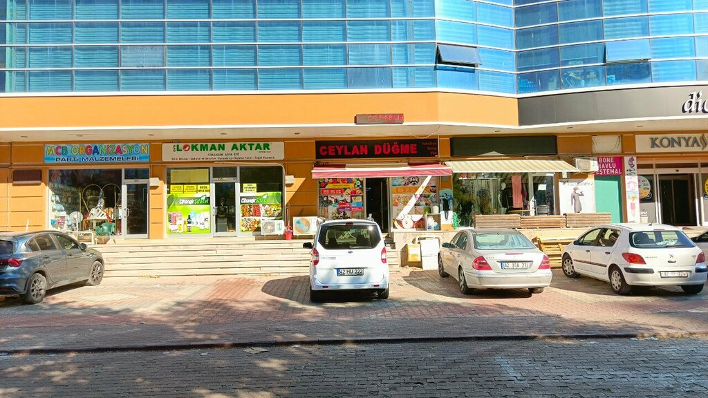 Clothing store NAN's Luxury, Konya, photo