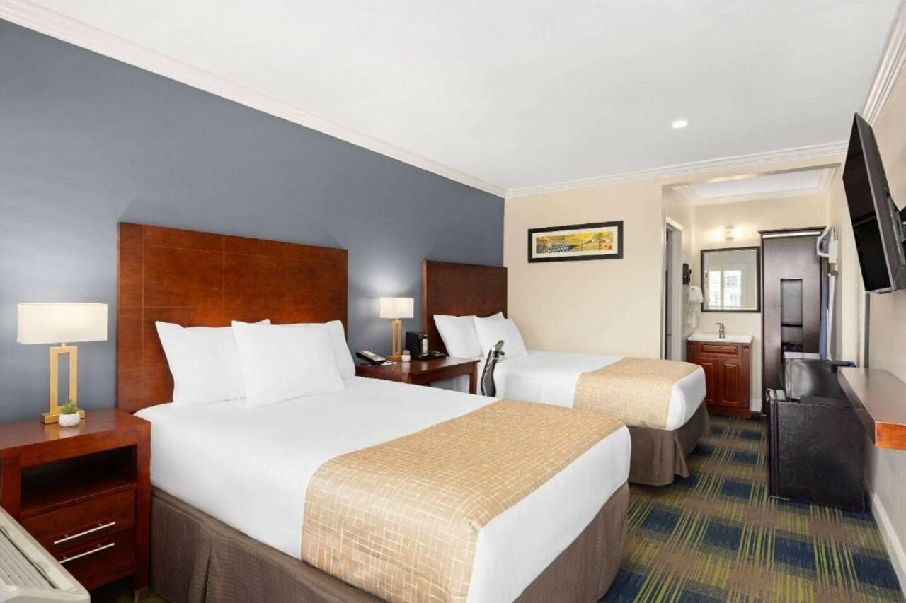 Фото Travelodge by Wyndham by Fisherman's Wharf