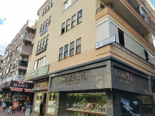 Golden Eye Jewellery Fotoğraf 1