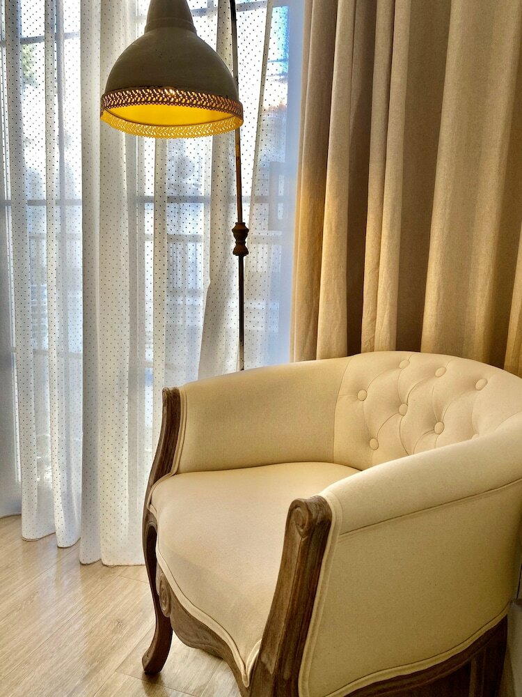 Фото Hostal Boutique Plaza Cantarero