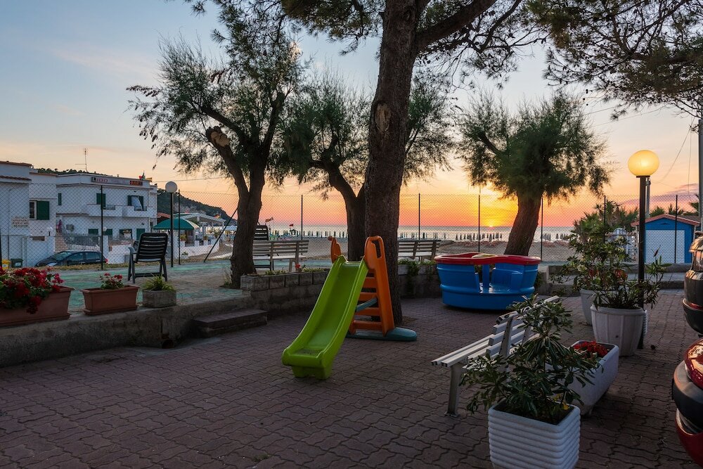 Фото Albergo Villa a Mare