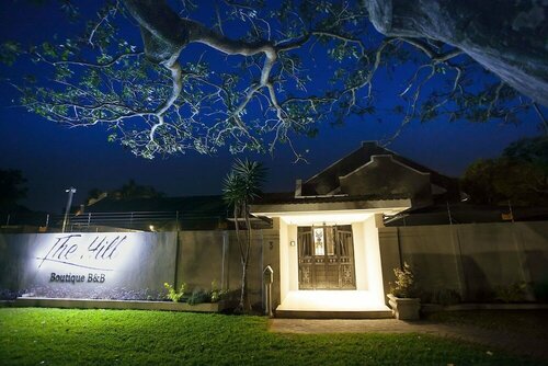 Гостиница The Hill Boutique Bed & Breakfast в Ист-Лондоне