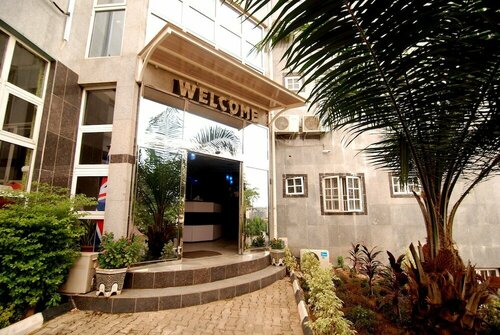 Гостиница Silverland Hotel and Suites в Абудже