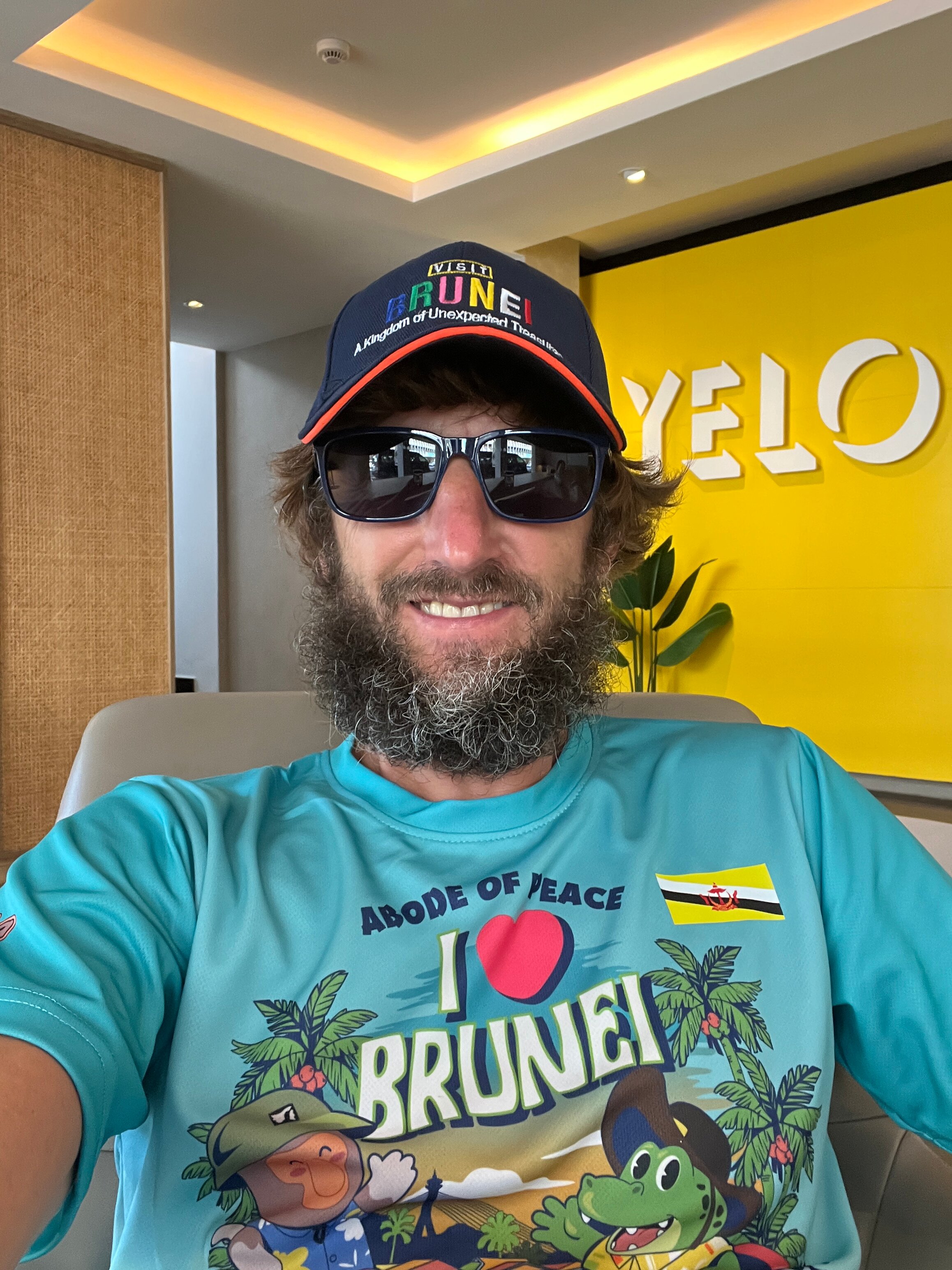 Фото The Brunei Hotel