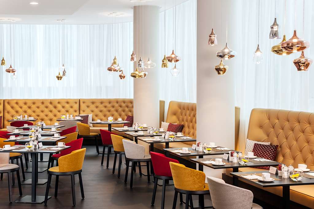 Фото Avani Frankfurt City Hotel