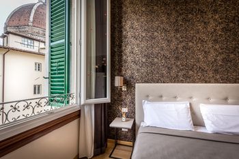 Фото Martelli 6 Suites And Apartments