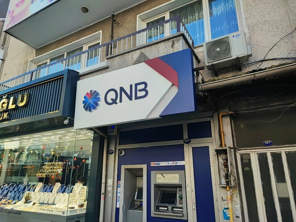 ATM Qnb Bank, Izmir, photo