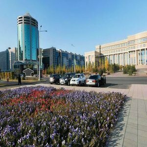 Гостиница Дипломат в Астане