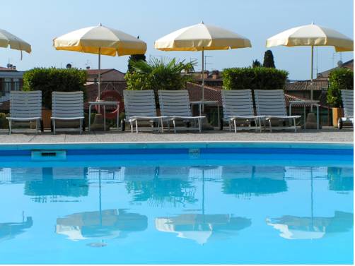 Фото Hotel Garden