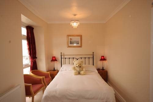 Фото Rayrigg Villa Guest House